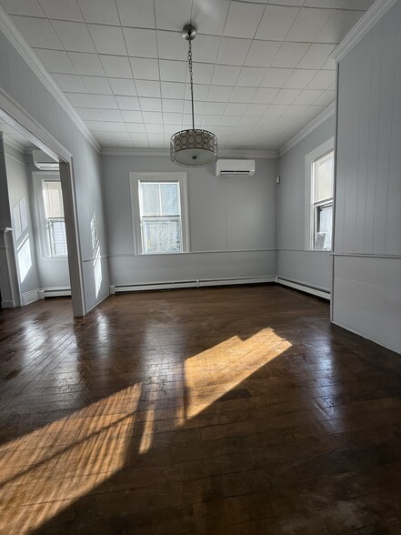 Dining Room - 69 Walden St