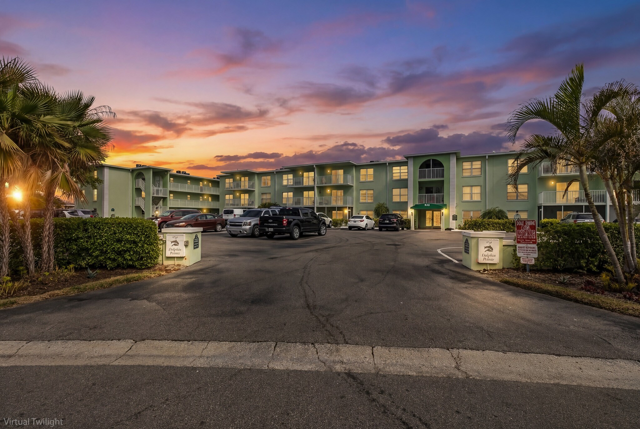 Building Photo - 464 N Paula Dr