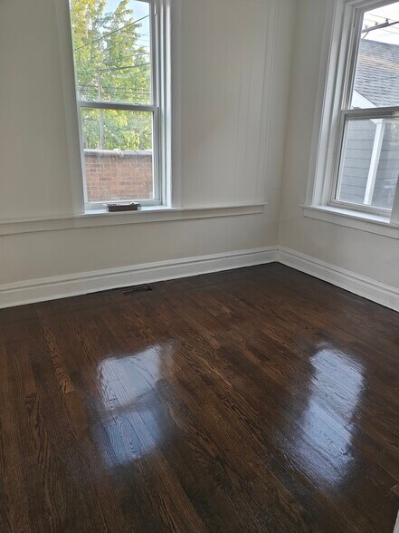 Primary Photo - 4117 W Wilcox St