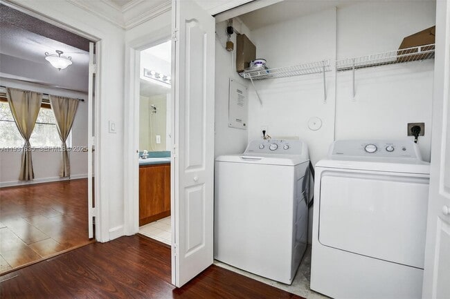 Building Photo - 3306 SW 171st Terrace