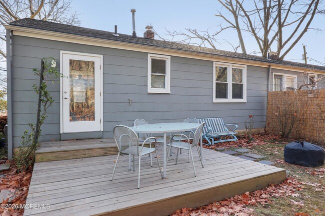 Building Photo - 29 Degraw Ave