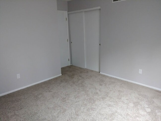 Building Photo - At Last This Is What You've Been Searching For, Updated 2 bdrm 1 bath Condo