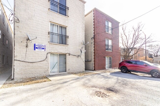 Building Photo - South Shore Stunner – 1,700 SQ FT, Master ...
