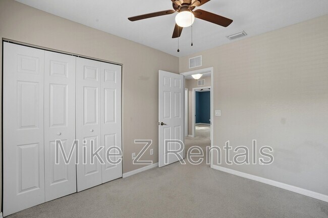 Building Photo - 3383 Antica St