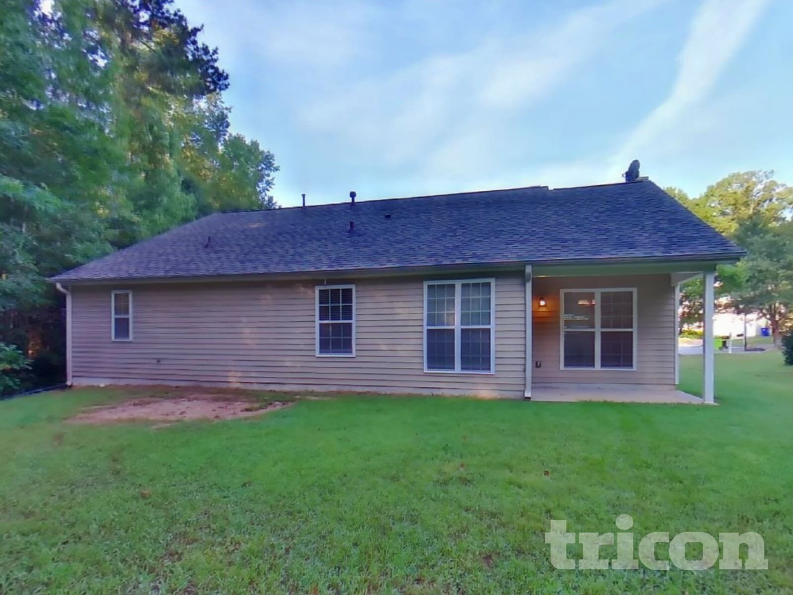 Building Photo - 133 Revere Turn