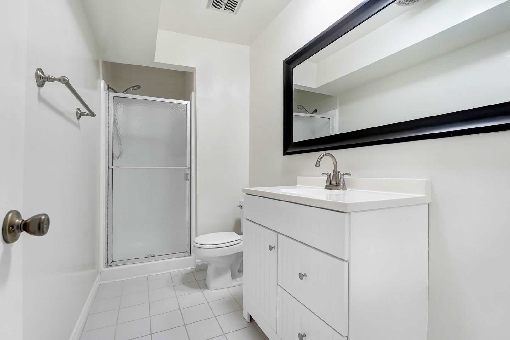 Building Photo - 12246 Montana Ave