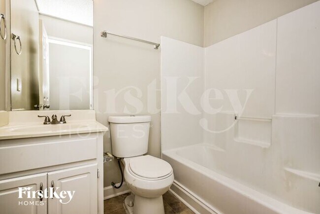 Building Photo - 340 Weatherly Dr