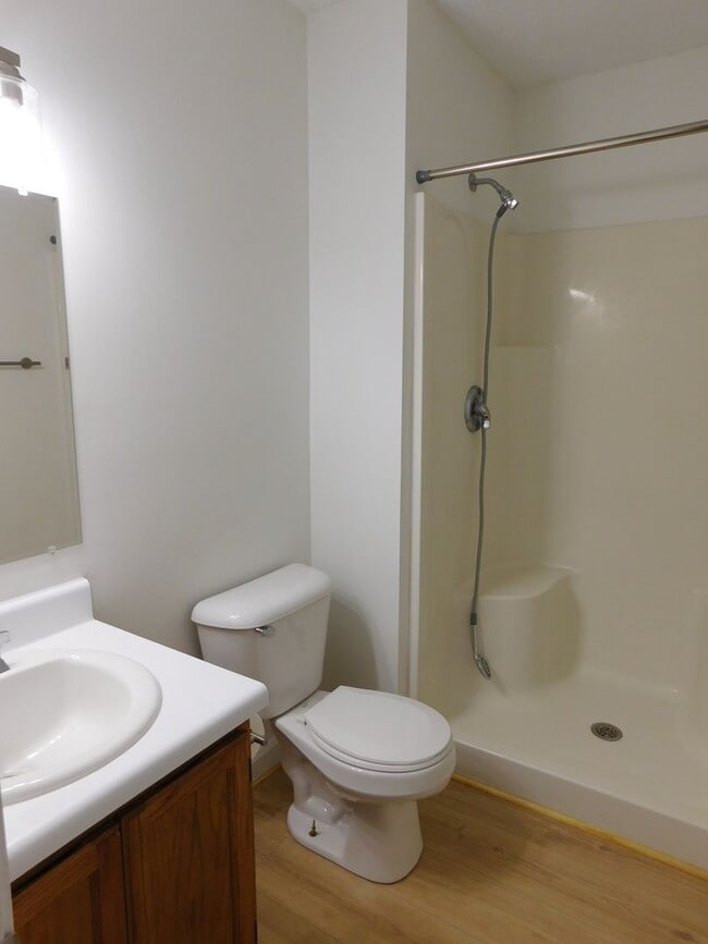 Building Photo - 208 Tobiano Dr