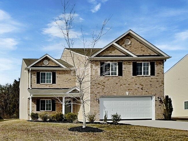 Building Photo - 502 Walnut Crossing Dr