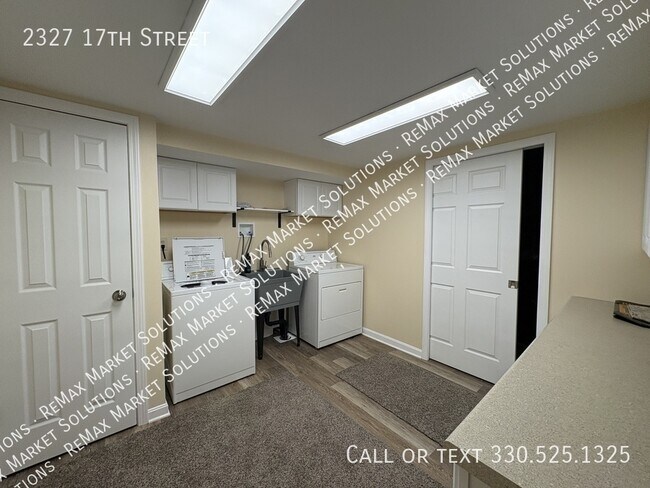 Building Photo - 2327 17th St