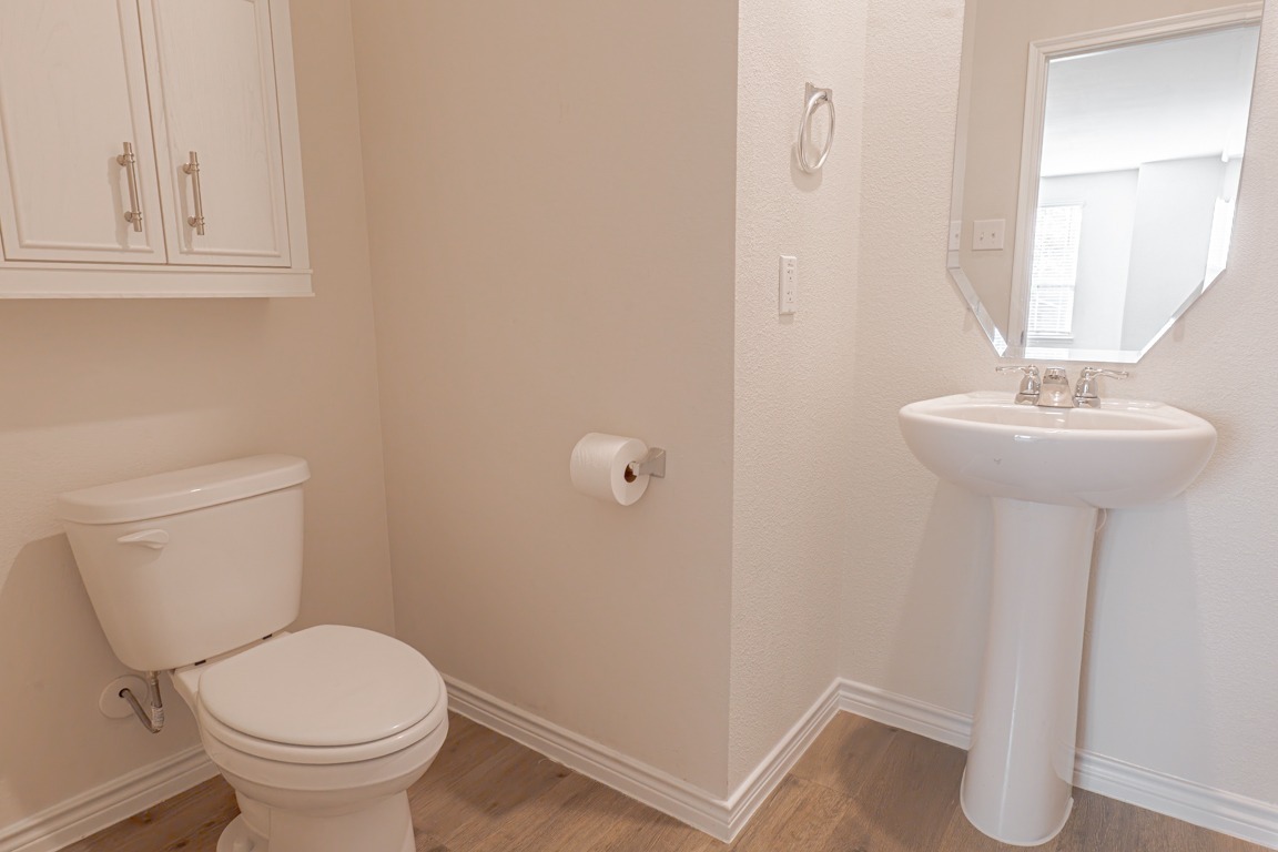 Building Photo - 2020 Saddle Wy