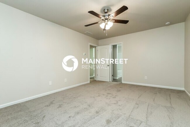 Building Photo - 4 Bedroom Pet-Friendly Home in COVINGTON, ...