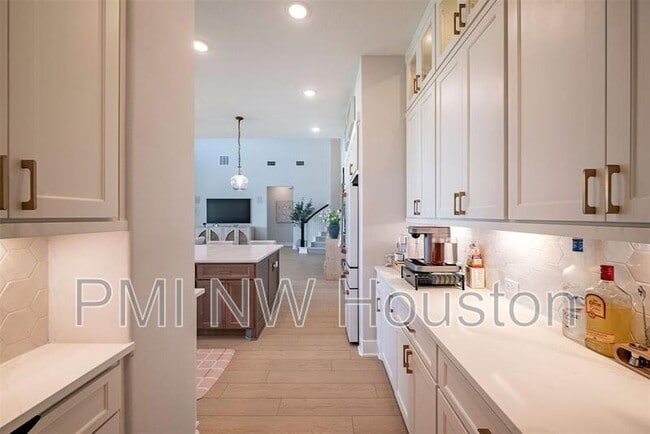 Building Photo - 244 Summer Sunrise Dr