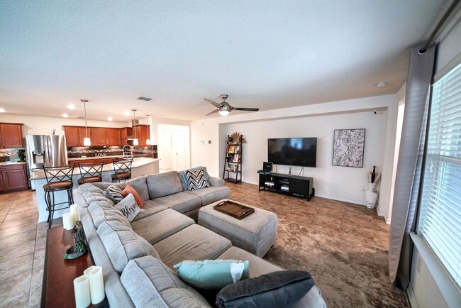 Building Photo - Charming 3-Bedroom Home in Meadows of Copp...
