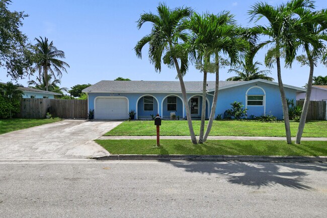 Building Photo - 855 NW 80th Terrace