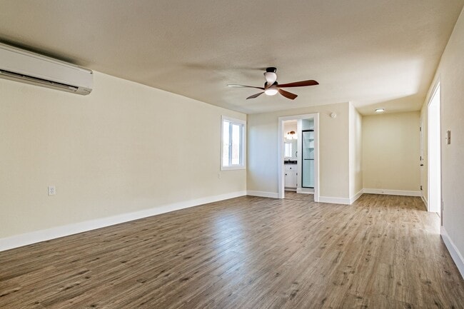 Building Photo - Fully Remodeled 3 Bedroom Home in Historic...