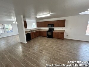 Building Photo - 210 Butternut Blvd