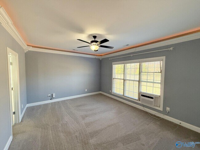 Building Photo - 218 Woodgrove Dr