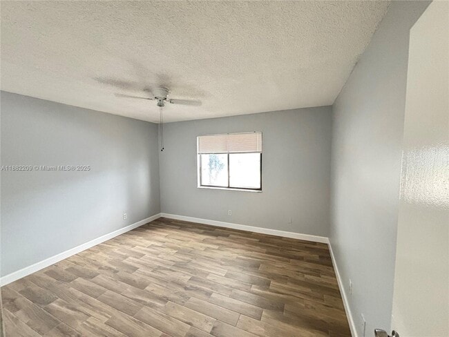 Building Photo - 4805 Pier Dr