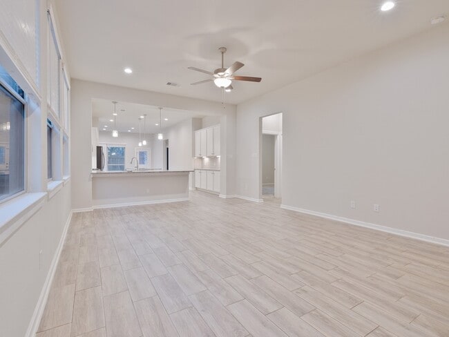 Building Photo - 7918 Pershing Ave