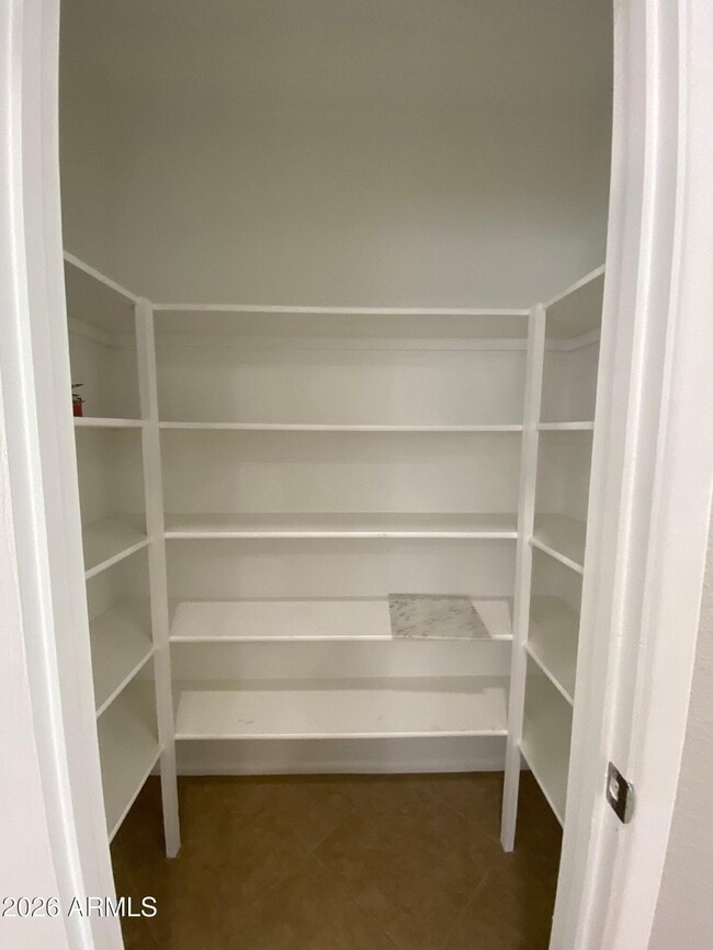 Building Photo - 1055 N Recker Rd