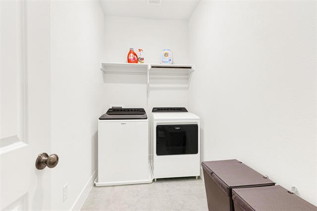 Building Photo - 7717 Reis Ln