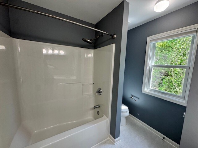 Building Photo - 5202 Middleton Rd