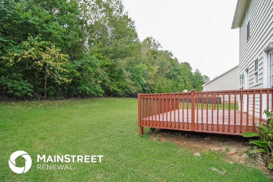 Building Photo - 180 Arbor Trail