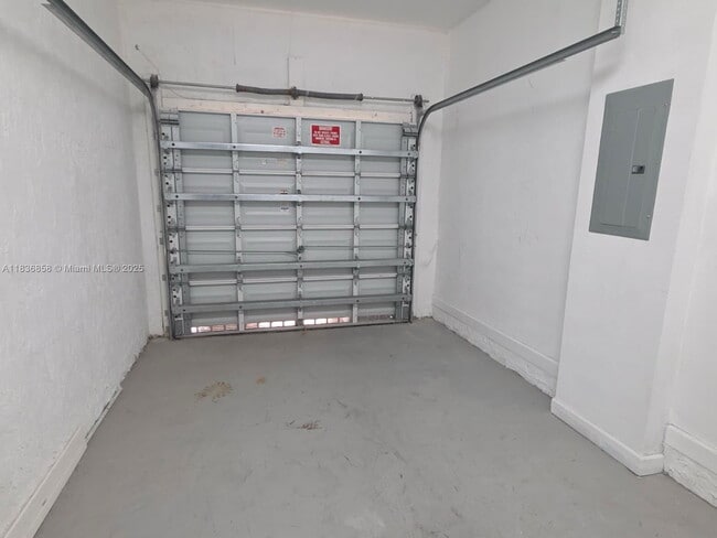 Building Photo - 12822 SW 135th St