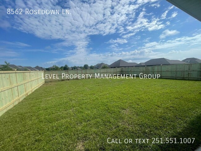 Building Photo - 8562 Rosedown Ln