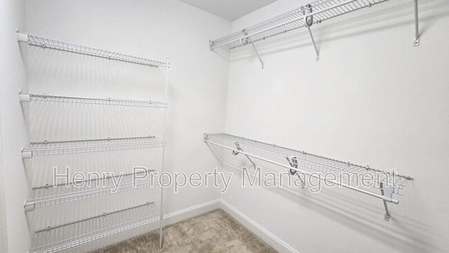 Building Photo - 121 Harvestwood Dr