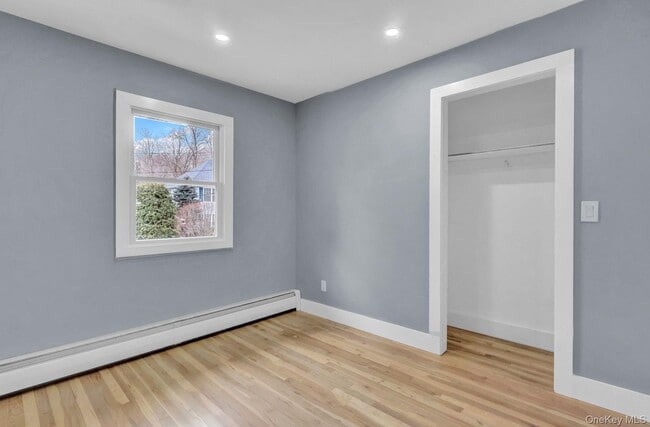 Building Photo - 33 Gaines St