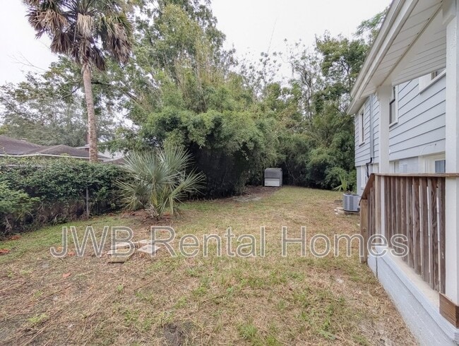 Building Photo - 1406 Belvedere Ave