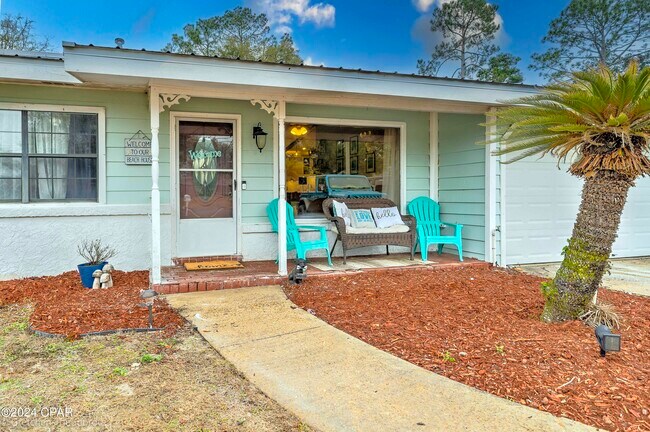 Primary Photo - 208 Carolyn Ave