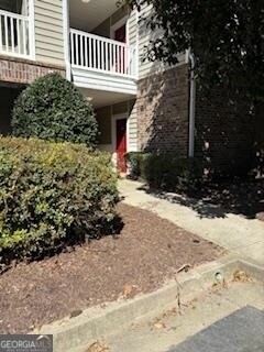 Building Photo - 2700 Pine Tree Rd NE