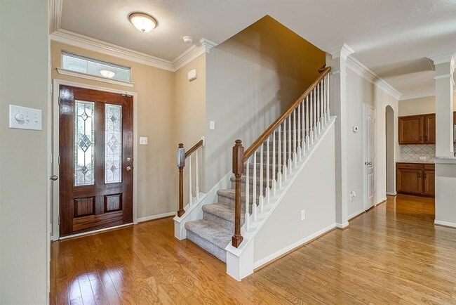 Building Photo - 5339 Brookway Dr