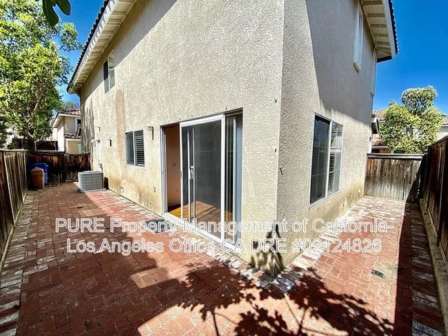 Building Photo - 25531 Bayside Pl