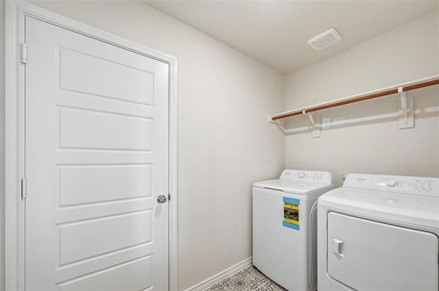 Building Photo - 1315 Hopes Lk Dr