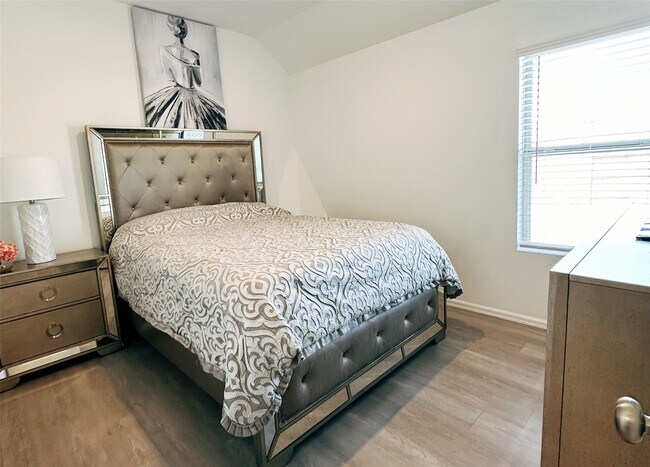 Building Photo - 5335 Winding Strm Dr