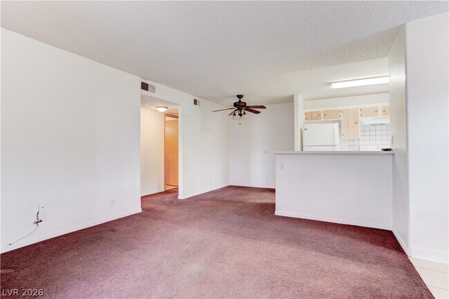 Building Photo - 2975 Juniper Hills Blvd