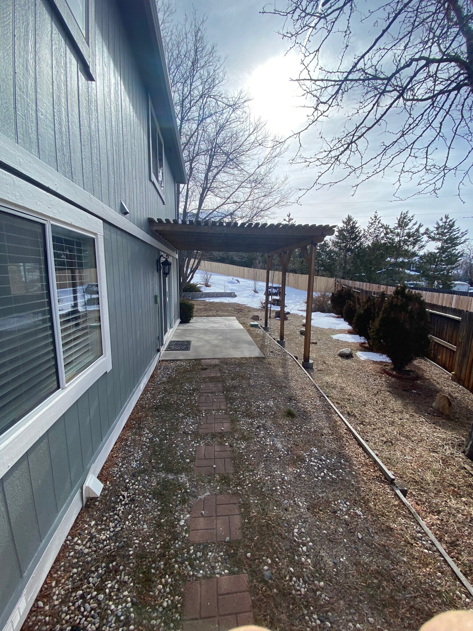 Side patio - 17110 Waxwing Ct