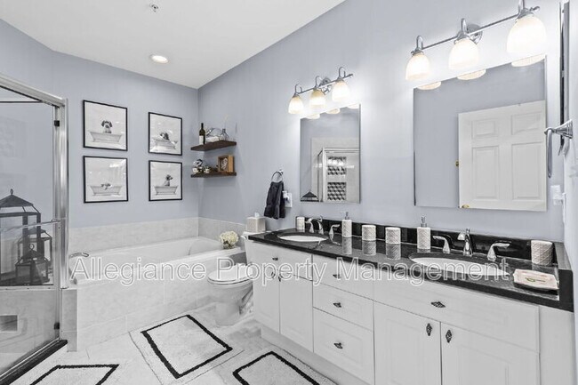 Building Photo - 5108 Donovan Dr