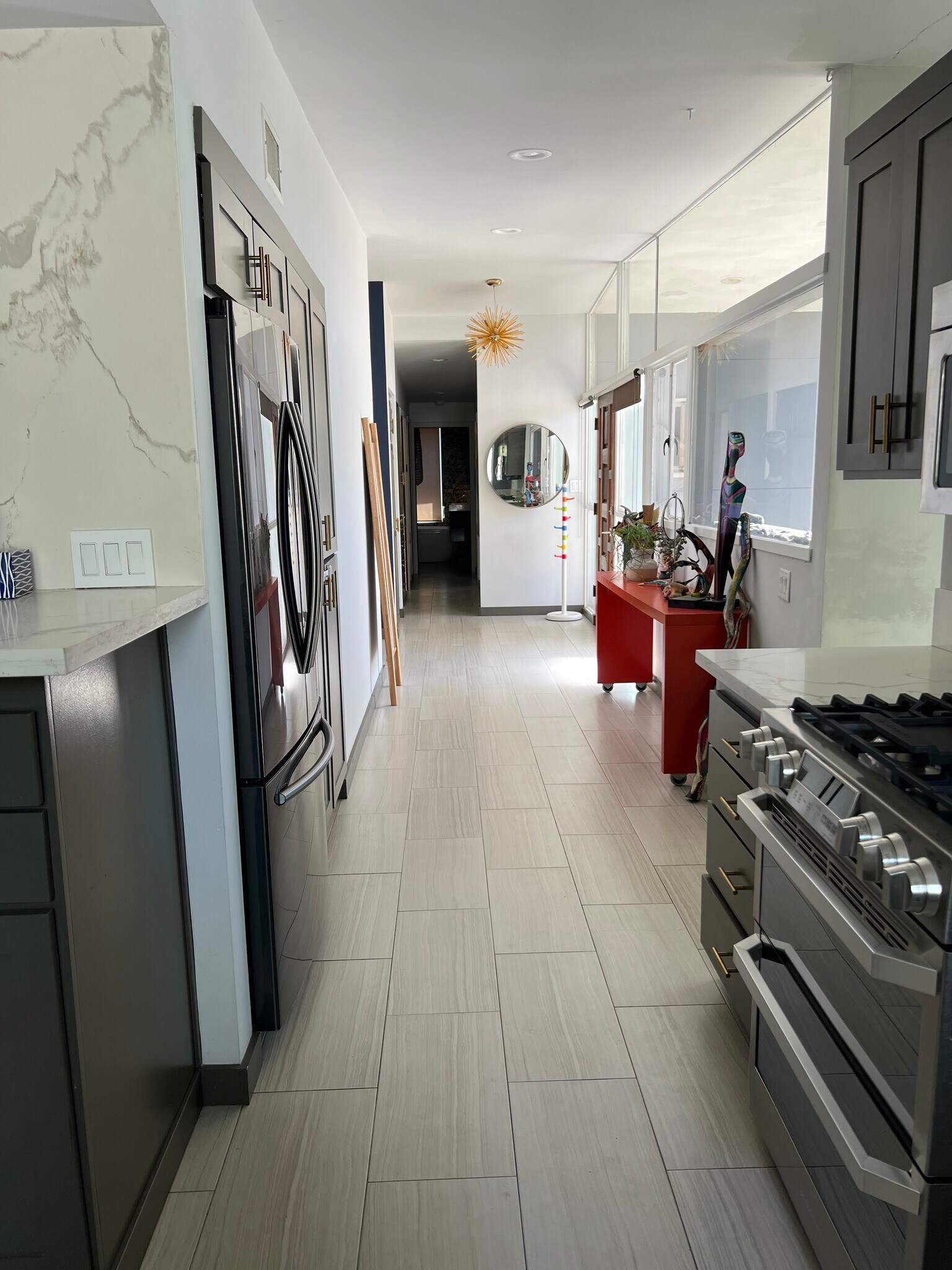 Building Photo - 5177 Carlingford Ave