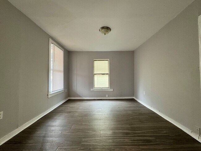 Building Photo - 3805 Alton Park Blvd