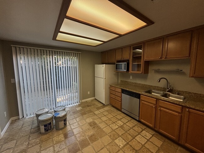 Building Photo - 4063 Elmo Loop