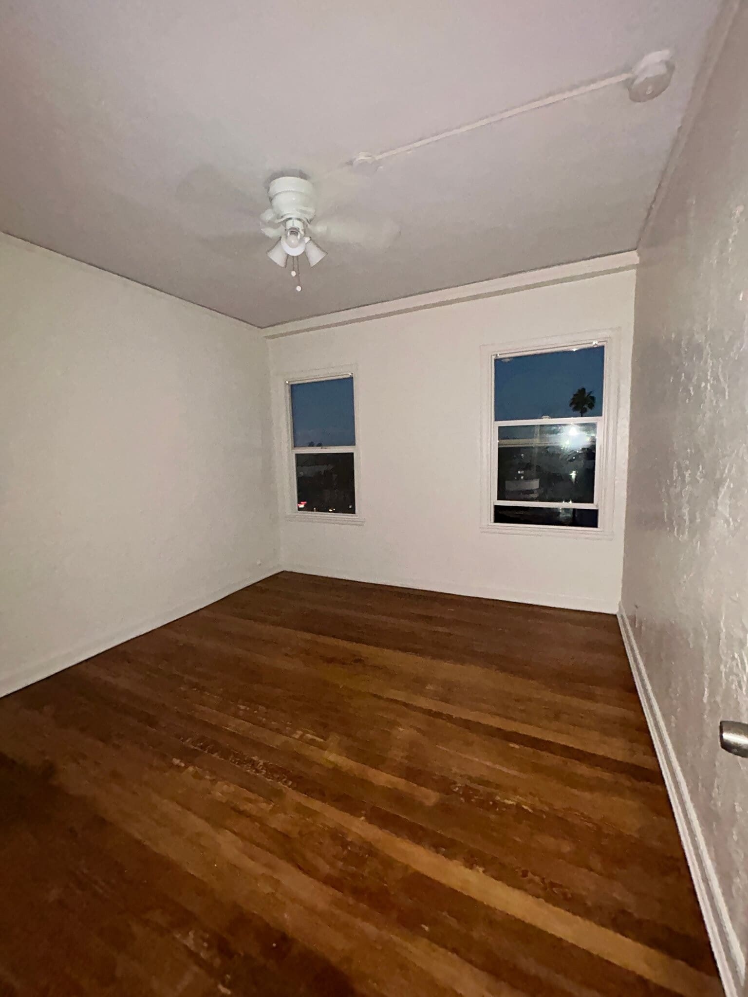 Building Photo - 1523 N McCadden Pl