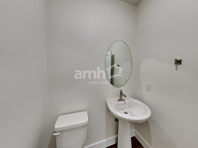 Building Photo - 299 Cape Seville Pl