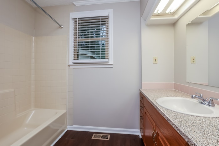 Building Photo - 511 Buffalo Trail