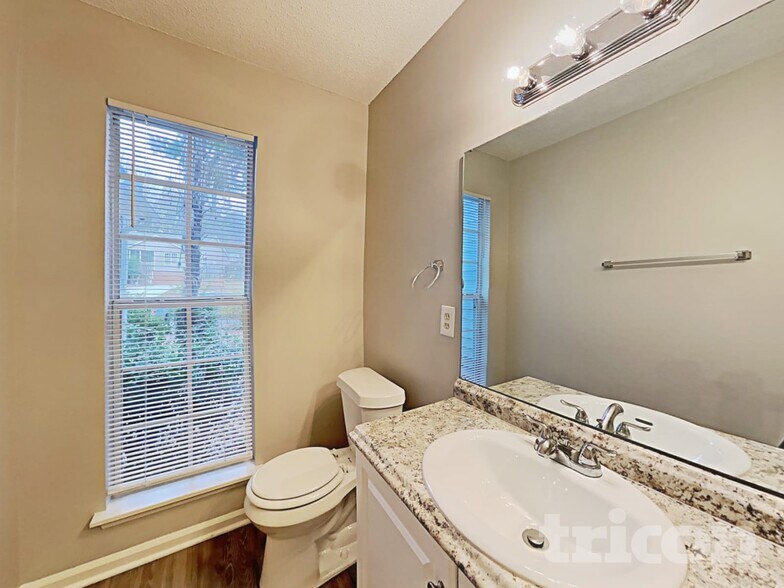 Building Photo - 100 Rolling Rock Rd