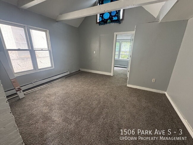 Building Photo - 1506 Park Ave